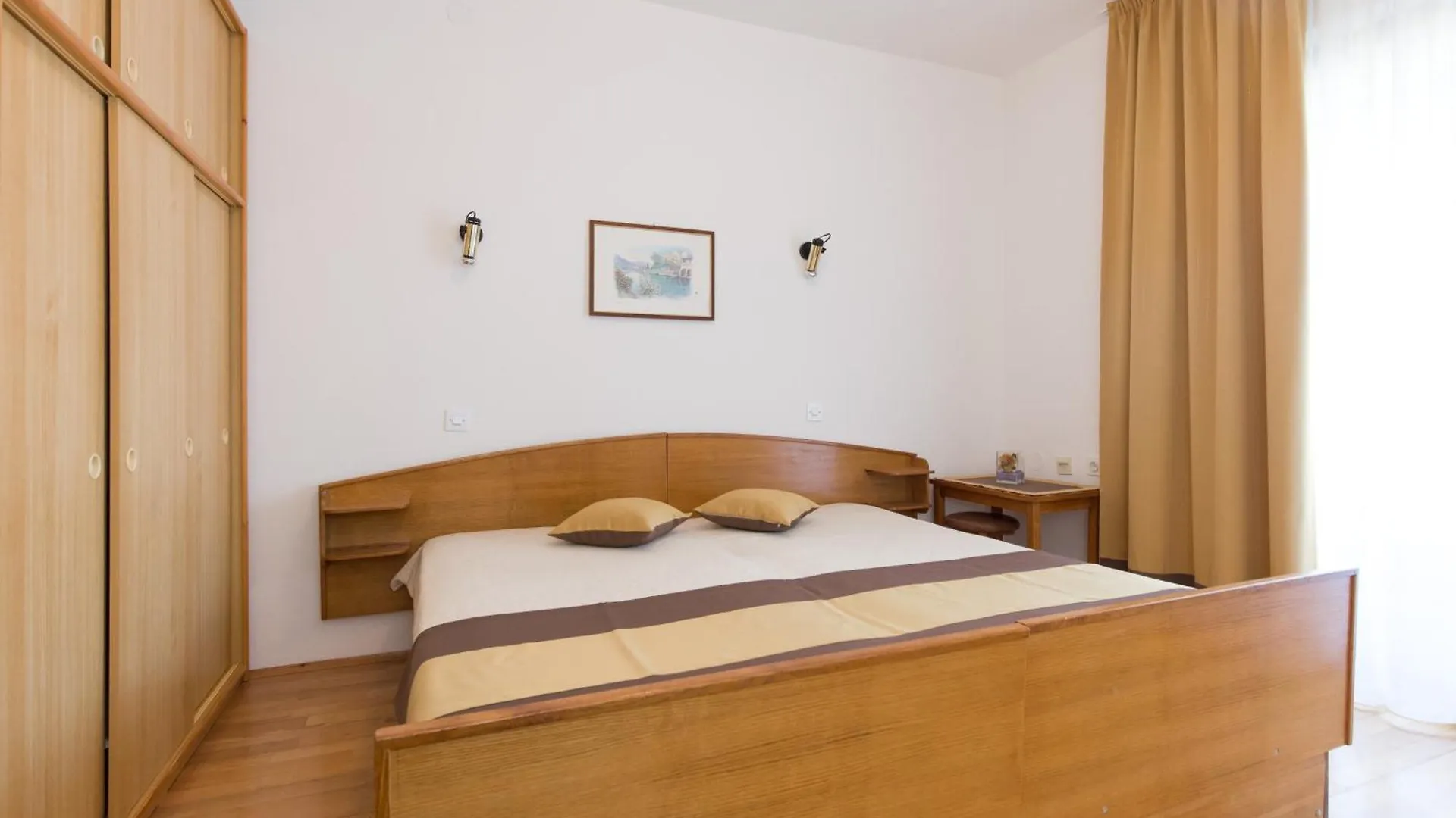 Apartment & Room Dinka, Krk كرك كرواتيا