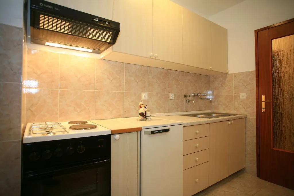 Apartment & Room Dinka, Krk كرك